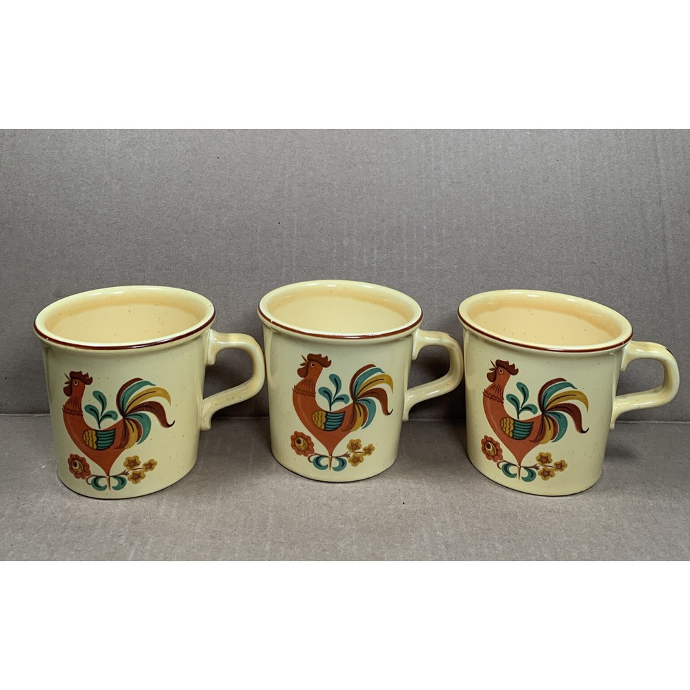 Set of 3 Vintage Rooster Coffee Mugs Cream Yellow Red Brown Floral Country Farm